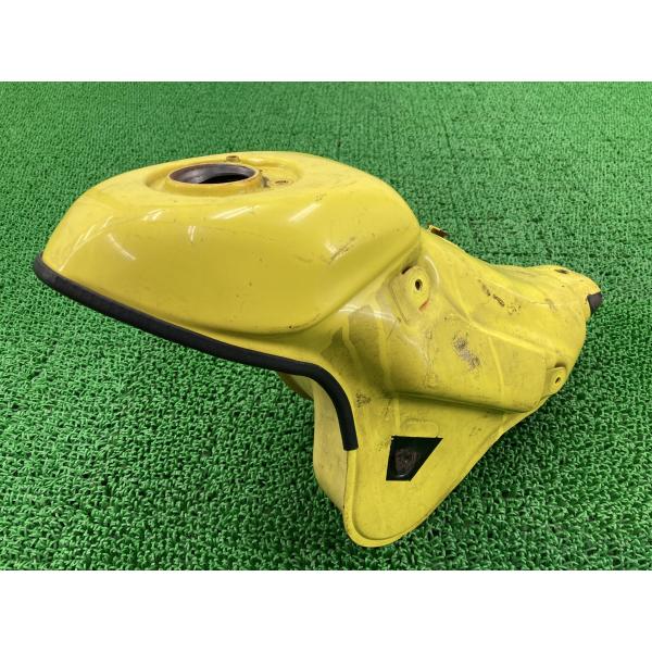 Dトラッカー KLX250 タンク 黄 カワサキ 純正 中古 バイク 部品 LX250E コケキズ無...