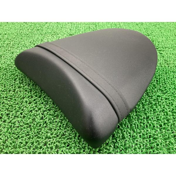 ZX-10R タンデムシート 53066-0047 カワサキ 純正 中古 バイク 部品 美品 200...