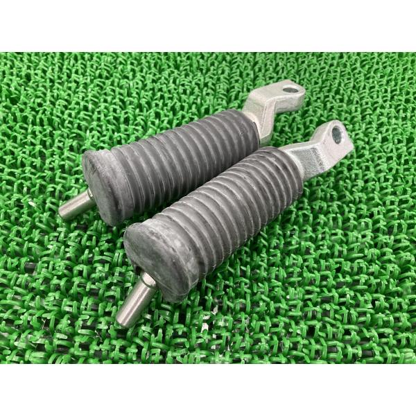 スポーツスター ステップペグ 左右 ハーレー 純正 中古 バイク 部品 FXSB ブレイクアウト ス...