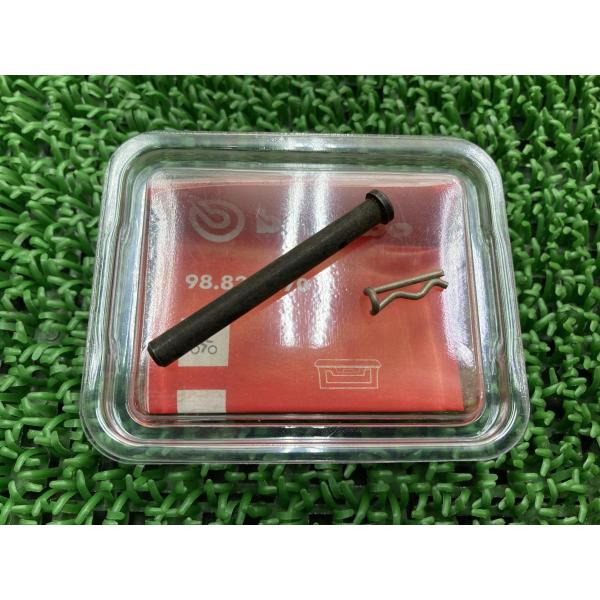 モンスター400 ブレーキパッドピン 61240311A ドゥカティ 純正 新品 バイク 部品 未使...