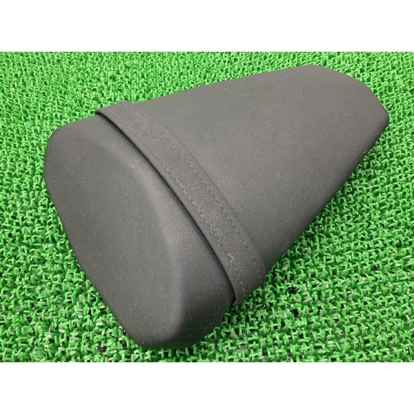 Z1000 タンデムシート 53066-0284 カワサキ 純正 中古 バイク 部品 ZRCD11B...