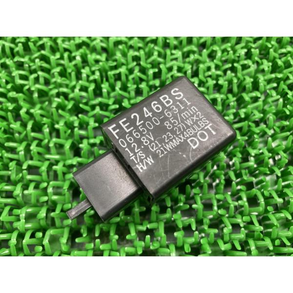 SR400 ウインカーリレー FE246BS ヤマハ 純正 中古 バイク 部品 RH01J コンディ...
