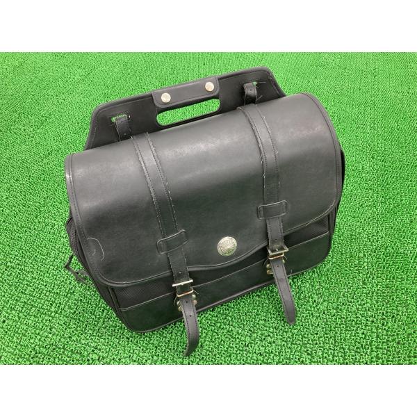 クロス製イントルーダー400 サイドバッグ 片側 社外 中古 バイク 部品 Xross ハーレー ド...