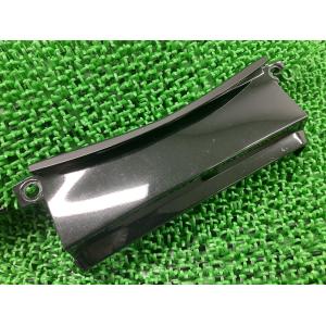 ホンダ　vt250f fe 当時物　希少　純正　アンダー　カウル ホンダ（HONDA） VT250F FE アンダーカウル 白 純正 中古 バイク 部品