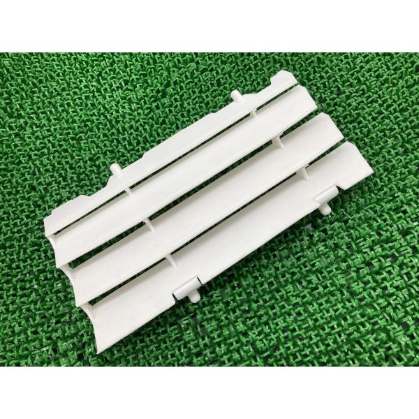 X-TRAINER ラジエターガード 白 036.39.013.10 BETA 純正 中古 バイク ...