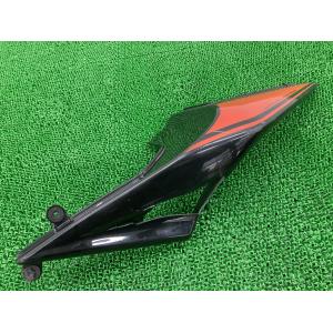 カワサキ（Kawasaki） NINJA250R サイドカウル 左 赤 純正 中古 バイク