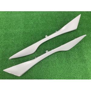 ヤマハ発動機 TW200 テールカウル 黒 ヤマハ 純正 中古 バイク 部品