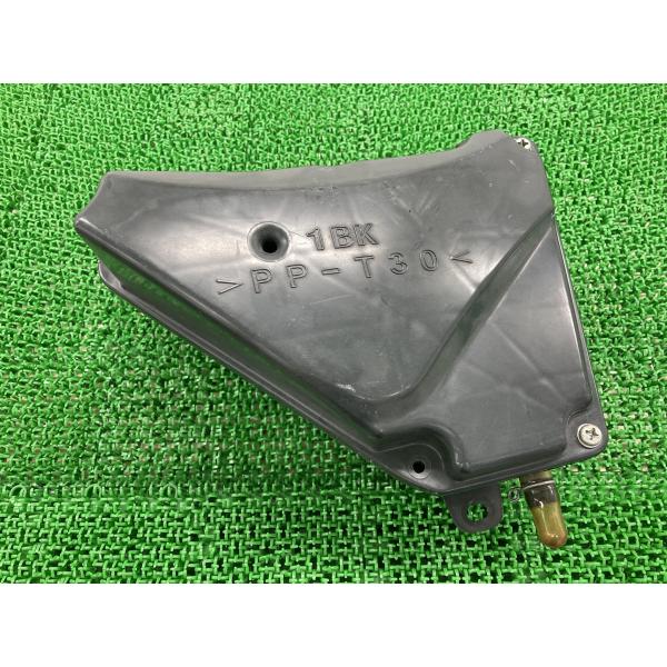 YB125SP エアクリーナーボックス 1BK ヤマハ 純正 中古 バイク 部品 PCJLT 割れ欠...