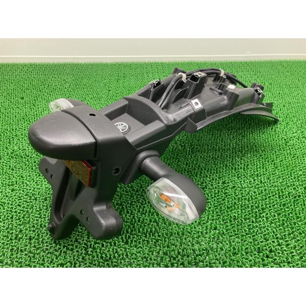 XSR700 リアフェンダー B34 ヤマハ 純正 中古 バイク 部品 RM22J 割れ欠け無し コ...