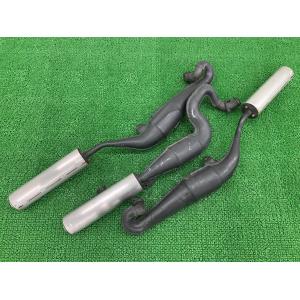 超貴重　TW200 デュアルマフラー　ハリケーン製 激レア ハリケーン社製 デュアル マフラー TW200 JMCA公認 中古品 写真