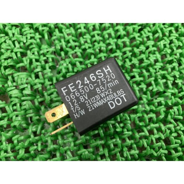 GSX-S1000F ウインカーリレー FE246SH スズキ 純正 中古 バイク 部品 GT79B...