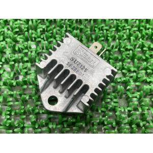 カワサキ（Kawasaki） ゼファー400(ZR400C) C3〜C7 インシュレーター