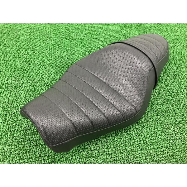 XL883R シート ハーレー 純正 中古 バイク 部品 07-19年式 ディンプル コンディション...