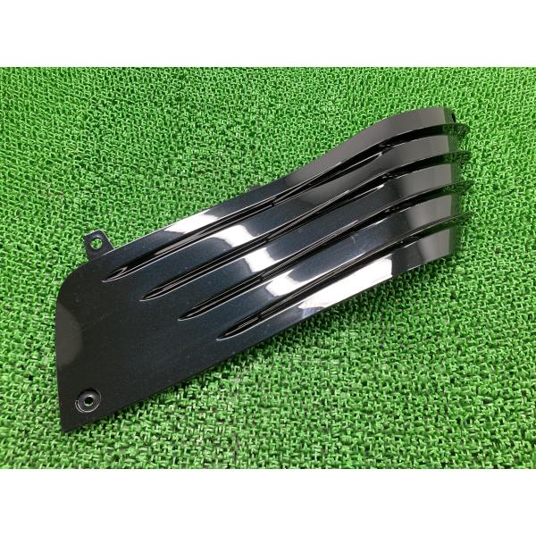 ZZ-R1400 サイドパネル 右 黒M 36001-0070 カワサキ 純正 中古 バイク 部品 ...