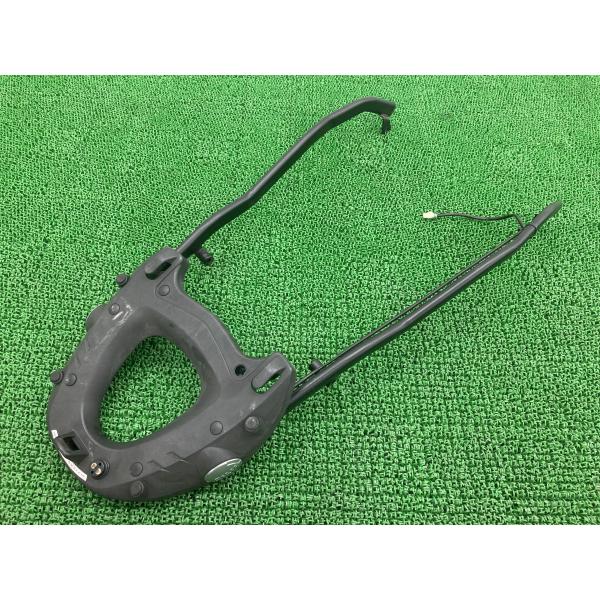 GIVI製CB1300SF リアキャリア 社外 中古 バイク 部品 SC54 前期 モノロック用トッ...