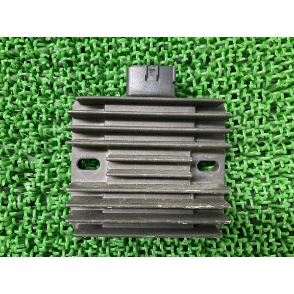 SR400 レギュレター ヤマハ 純正 中古 バイク 部品 3HTR レギュレーター レクチファイア...