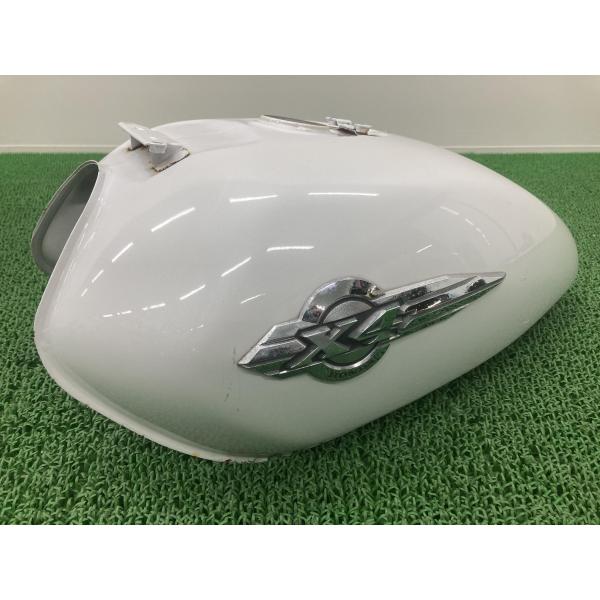 X-4 タンク パール MAZ ホンダ 純正 中古 バイク 部品 SC38 X4 タンクエンブレム ...