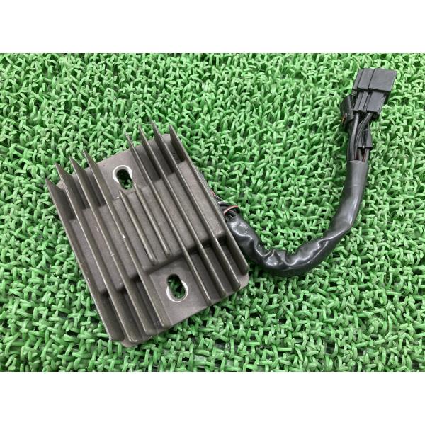 Vストローム650 レギュレター スズキ 純正 中古 バイク 部品 47H00 SH811AA グラ...