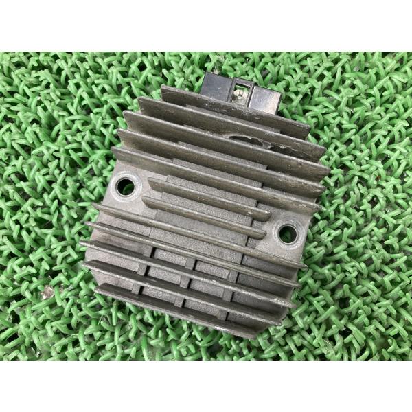 ザンザス レギュレター カワサキ 純正 中古 バイク 部品 レギュレーター レクチファイアー ZXR...