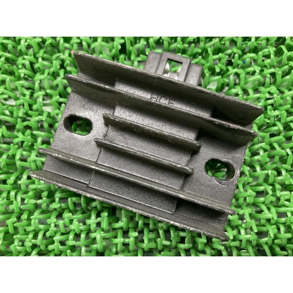 トリシティ125 レギュレター ヤマハ 純正 中古 バイク 部品 SE82J レクチファイアー レギ...