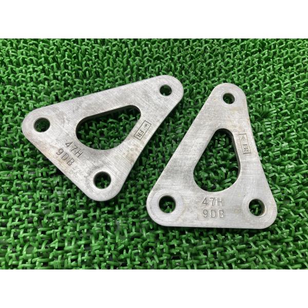 GSX-R1000 リアサスペンションリンクプレート 左右 47H スズキ 純正 中古 バイク 部品...