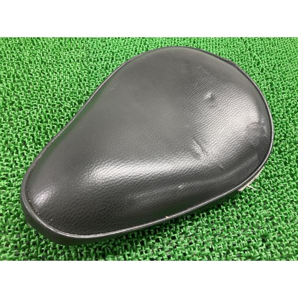 イージーライダース製Vツインマグナ250 シート 社外 中古 バイク 部品 MC29 ソロシート 張...