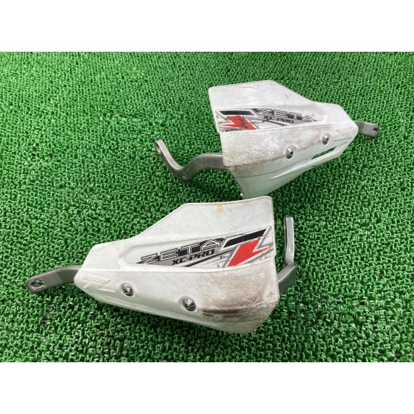 ZETA製Dトラッカー ナックルガード 左右 白 社外 中古 バイク 部品 LX250E ペイント素...