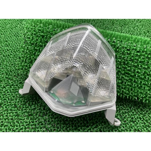 ZX-10R テールランプ 40502 カワサキ 純正 中古 バイク 部品 ZXT00F 割れ欠け無...