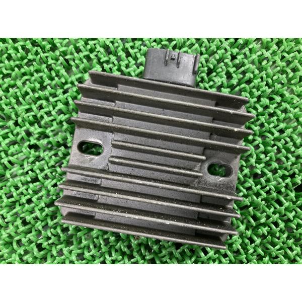 Vストローム1000 レギュレター スズキ 純正 中古 バイク 部品 VT53A GSX1400 機...