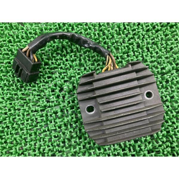 ZRX400 レギュレター カワサキ 純正 中古 バイク 部品 ZR400E レギュレーター レクチ...