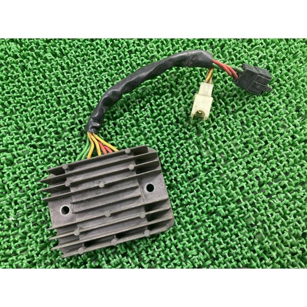 モンスター400 レギュレター ドゥカティ 純正 中古 バイク 部品 レギュレーター RX41 07...