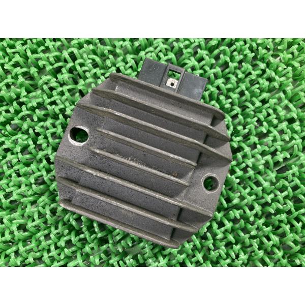 マジェスティ125 レギュレター ヤマハ 純正 中古 バイク 部品 5CA レギュレーター レクチフ...