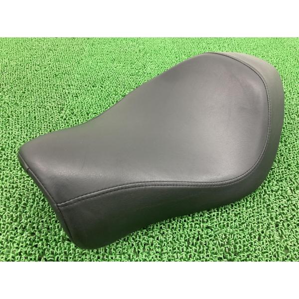 XL883N シート ハーレー 純正 中古 バイク 部品 スポーツスター アイアン ノーマルソロシー...