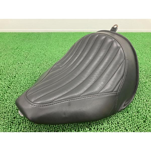 FLS シート 52000031 ハーレー 純正 中古 バイク 部品 ソフテイルスリム ロープロファ...