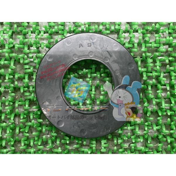 GSX-R750 ステアリングオイルシール スズキ 純正 新品 バイク 部品 在庫有り 即納可 09...