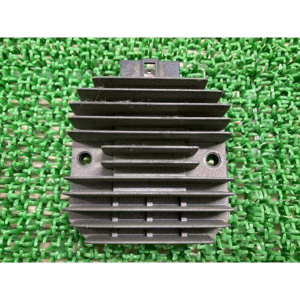 ZXR400 レギュレター カワサキ 純正 中古 バイク 部品 レギュレーター レクチファイアー ザ...