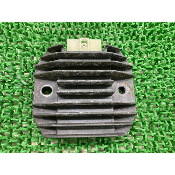 KLX250 レギュレター カワサキ 純正 中古 バイク 部品 レギュレーター レクチファイアー D...