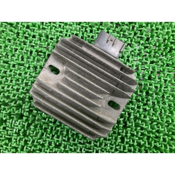 スカイウェイブ250S レギュレター スズキ 純正 中古 バイク 部品 RS45 04 CJ43A ...