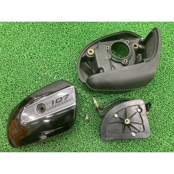 FLTRXS1750 エアクリーナーボックス ハーレー 純正 中古 バイク 部品 ツーリング ロード...