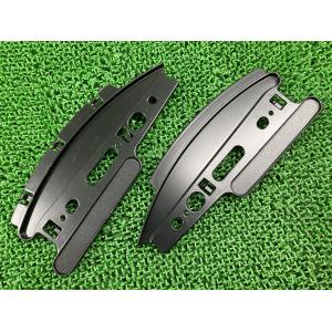 スポーツスター リアフェンダーステー ハーレー 純正 中古 バイク 部品