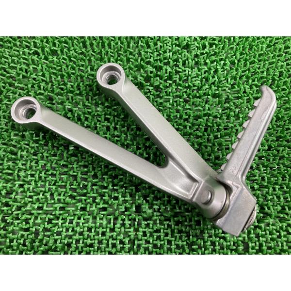 ZX-10R タンデムステップ 左 0060 カワサキ 純正 中古 バイク 部品 ZXT00C 曲が...