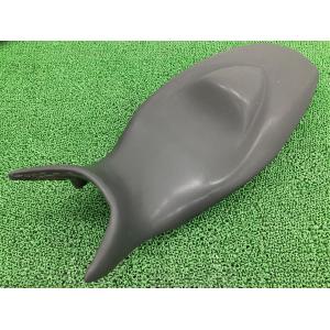 R1200GS シート 5253-7 667 726/5253-7667725  純正 バイク 部品 5253-7 667 726 5253-7667725 セット 車検 Genuine 【中古】 11 R1200GS シート 5253-7 667 726/5253-7667725 BMW 純正 中古 バイク