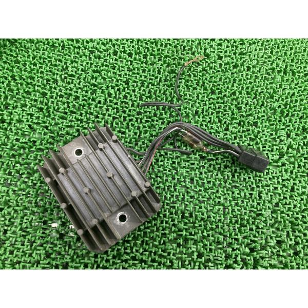 GSX-R750 レギュレター スズキ 純正 中古 バイク 部品 33E1 RS41 25 レギュレ...