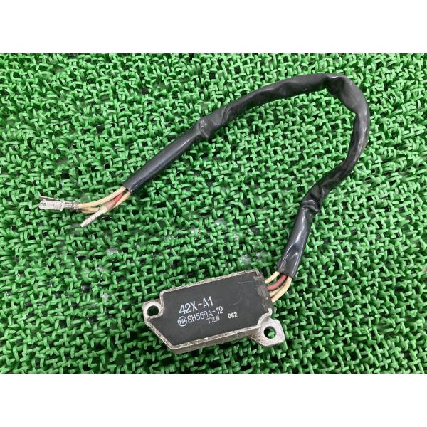 V-MAX レギュレター ヤマハ 純正 中古 バイク 部品 3UF 42X-A1 SH569A-12...