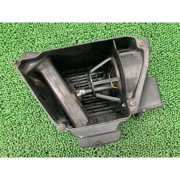 SR400 エアクリーナーボックス ヤマハ 純正 中古 バイク 部品 1JR RH01J 修復素材に...