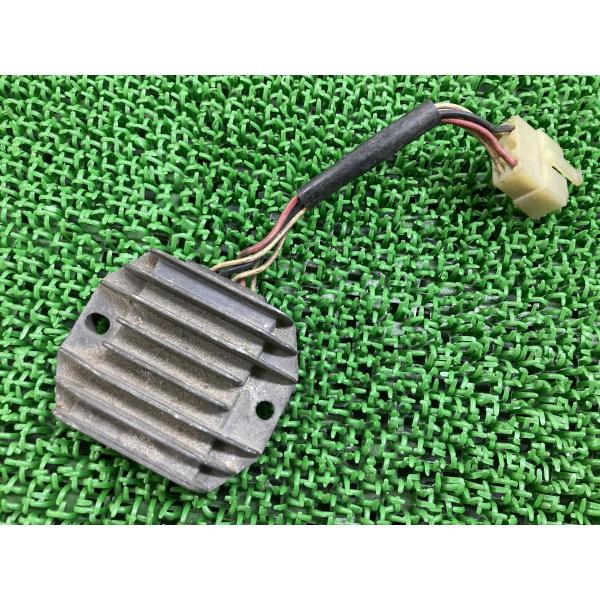 SR400 レギュレター ヤマハ 純正 中古 バイク 部品 1JR レクチファイアー レギュレーター...