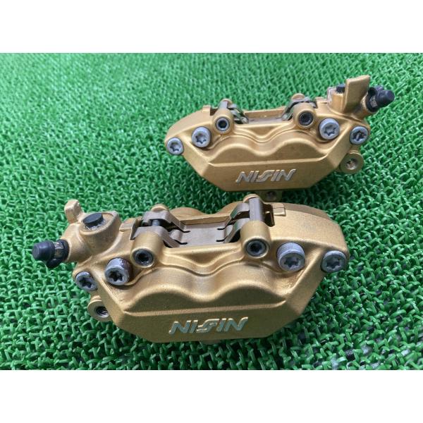 RVT1000R フロントブレーキキャリパー 左右 JH2SC45331M101*** ホンダ 純正...