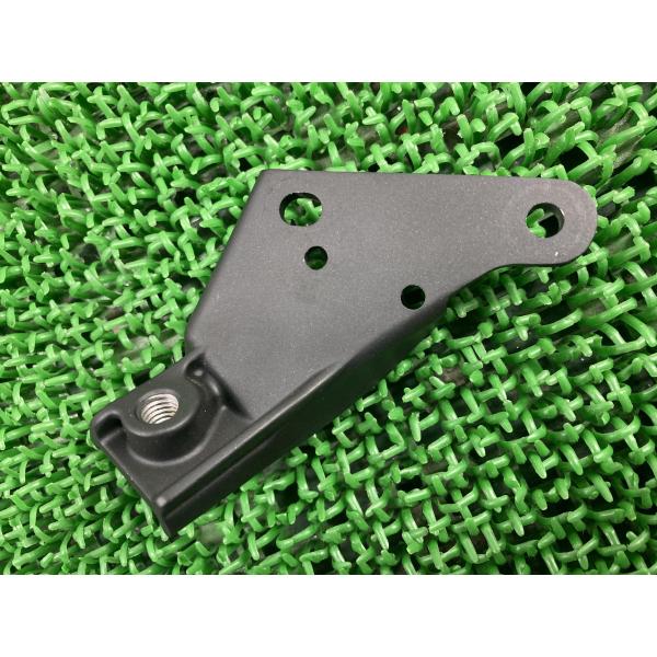 YZF-R25 ホーンステー 1WD ヤマハ 純正 中古 バイク 部品 RG10J RG43J ホー...