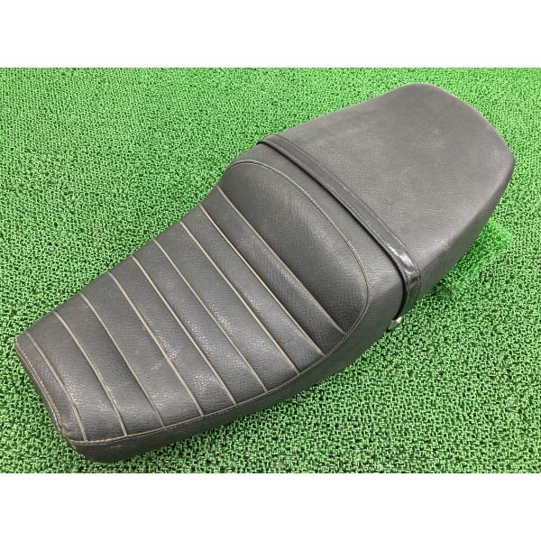 XS650SP シート ヤマハ 純正 中古 バイク 部品 3G5 当時物 ベース塗装済 タックロール...
