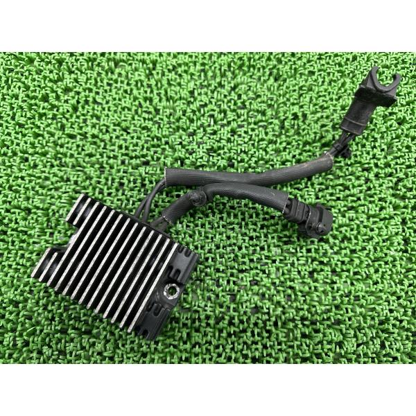 スポーツスター レギュレター ハーレー 純正 中古 バイク 部品 08年〜13年XL883 XL12...